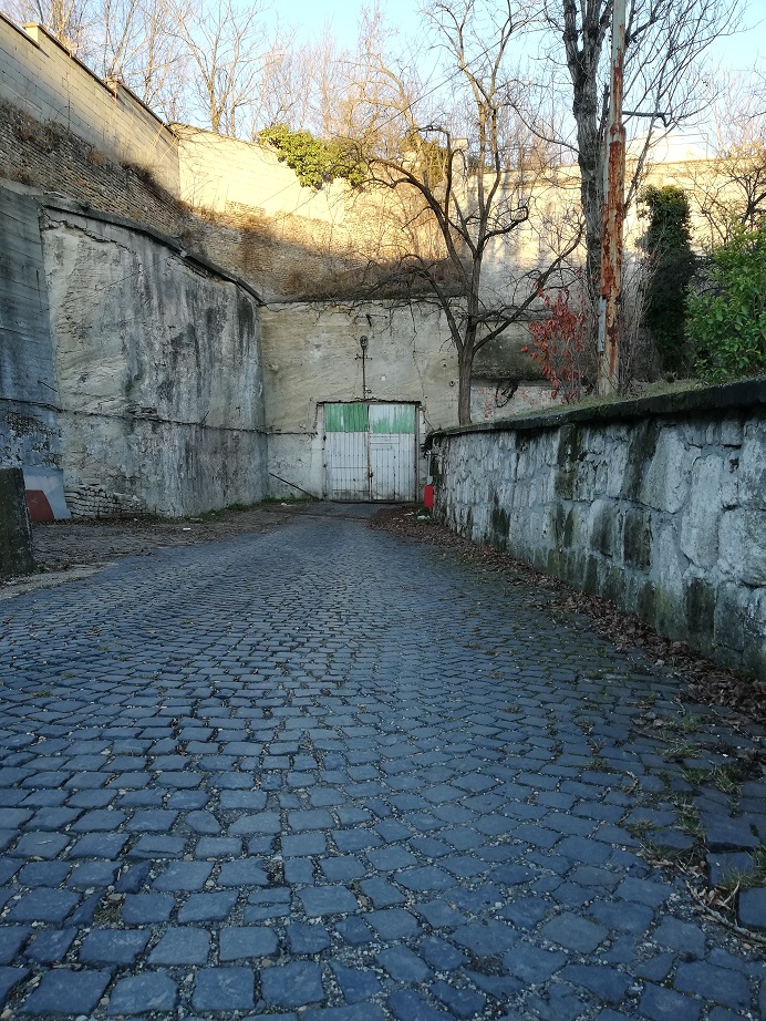 Kőbánya Entrance